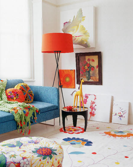 bold colors in furniture